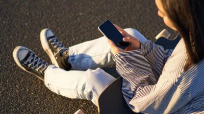 free government iphone 13 mini