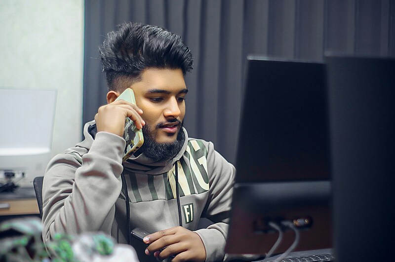 free galaxy note 20 government phone