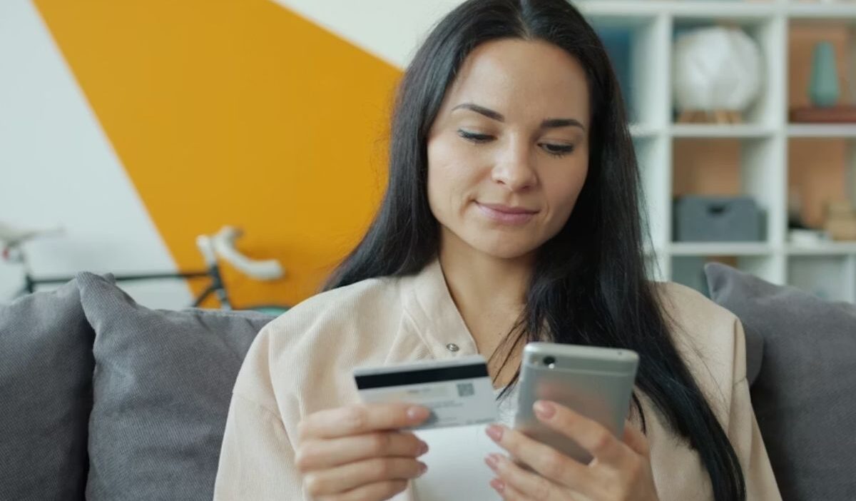 free galaxy s10 government phone