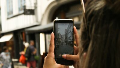 free government iphone 13 near me