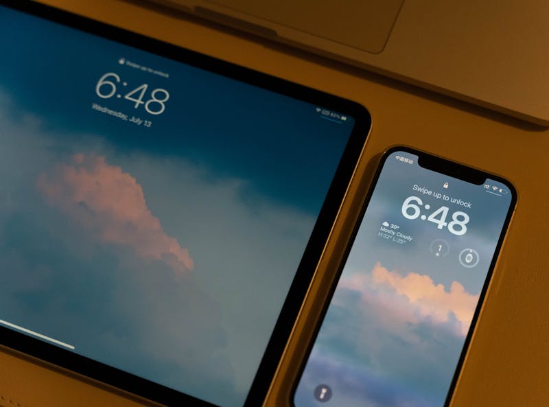 there is chance to get the best free government phone and tablet combo