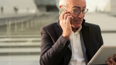 free phone and tablet with medicaid