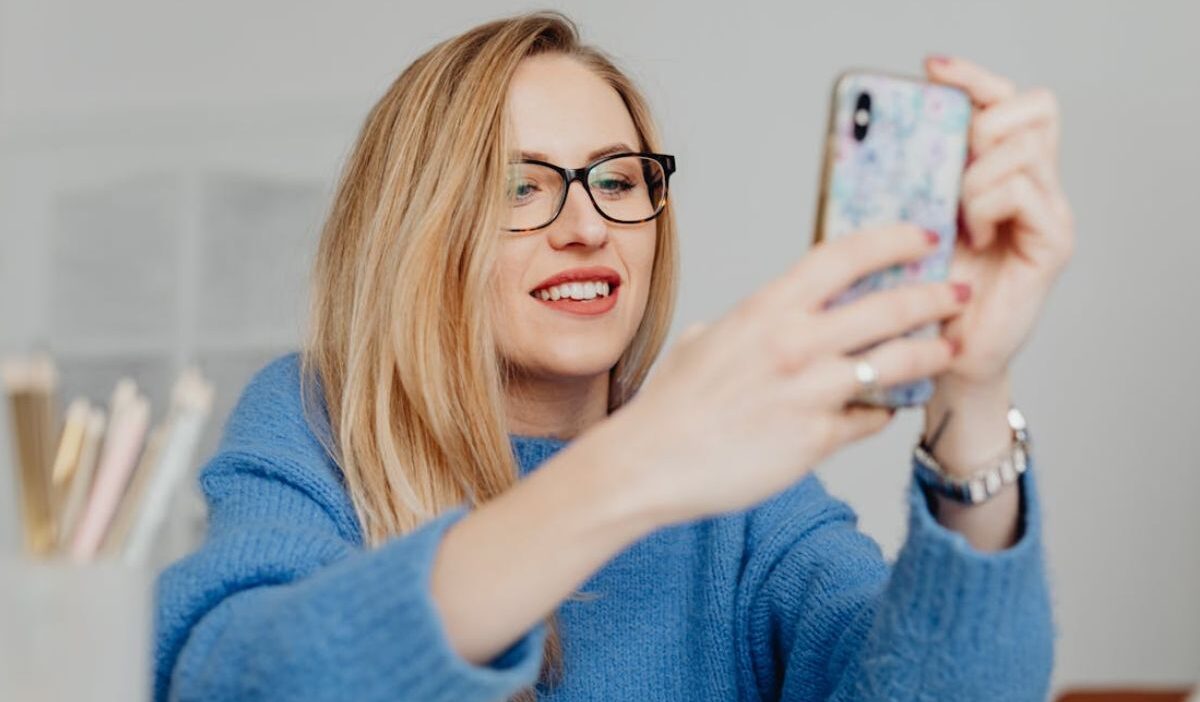 is free phone wireless legit