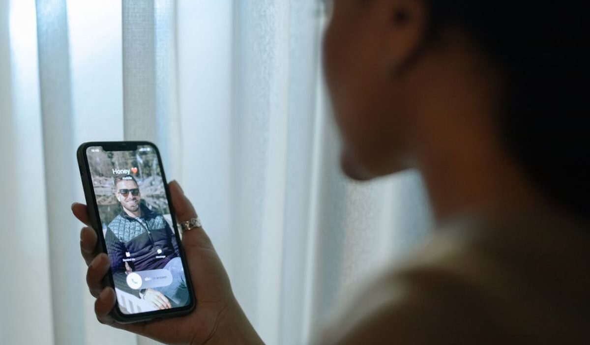 Where can I get a free government phone today