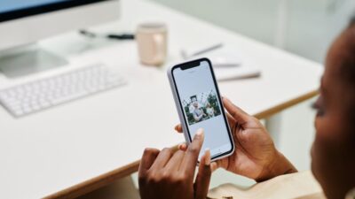 free government iphone phone number