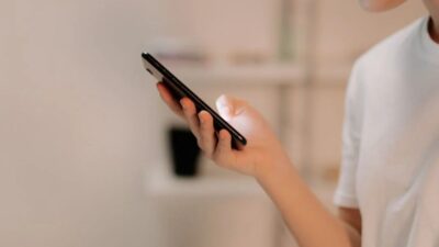 get a free government iphone for low income families