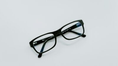 does walmart vision center accept medicaid