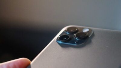 does iPhone 12 Pro Max have eSIM