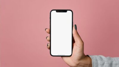 does iphone 13 mini have esim