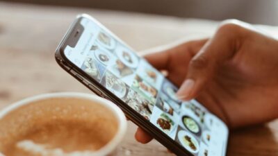SIM failure iPhone 13