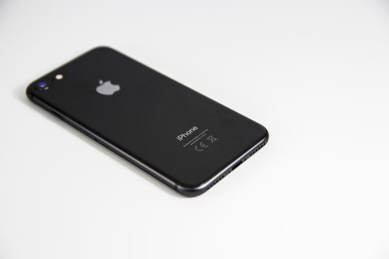 Does iPhone SE 3rd gen have eSIM and why