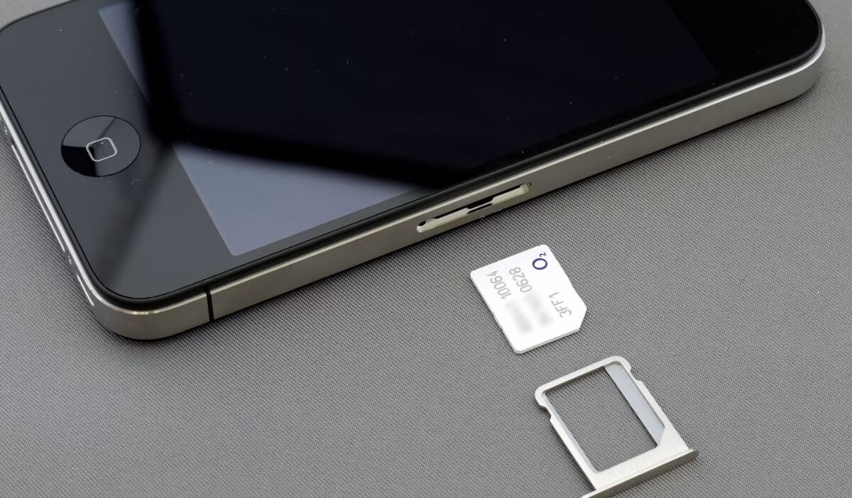 can a phone work without a sim card