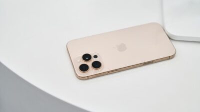 how to find sim number on iphone