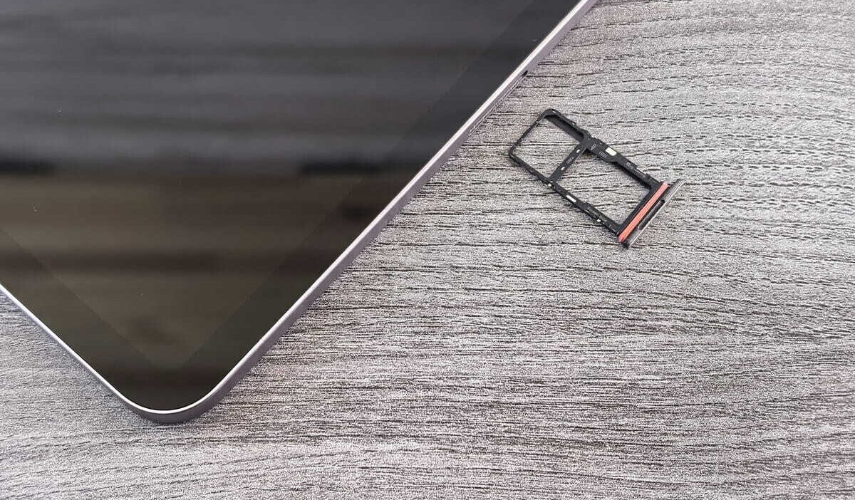 how do I know if my phone has a SIM card