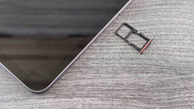 how do I know if my phone has a SIM card