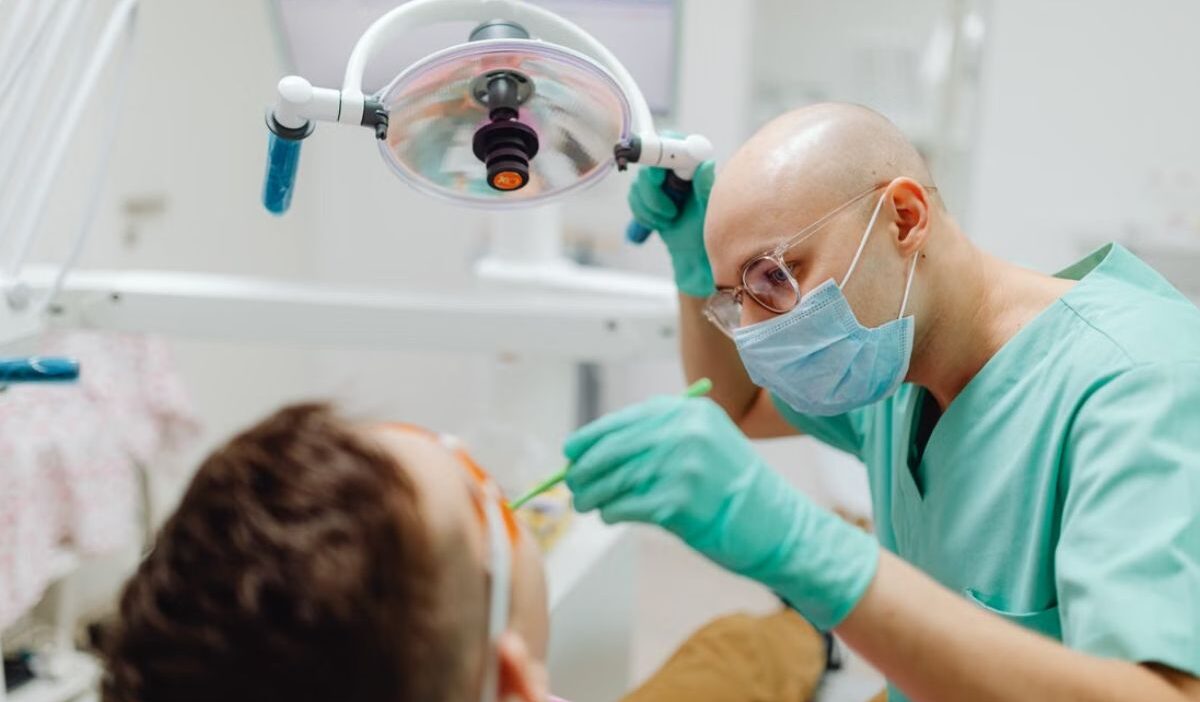 oral surgeon that accepts medicaid