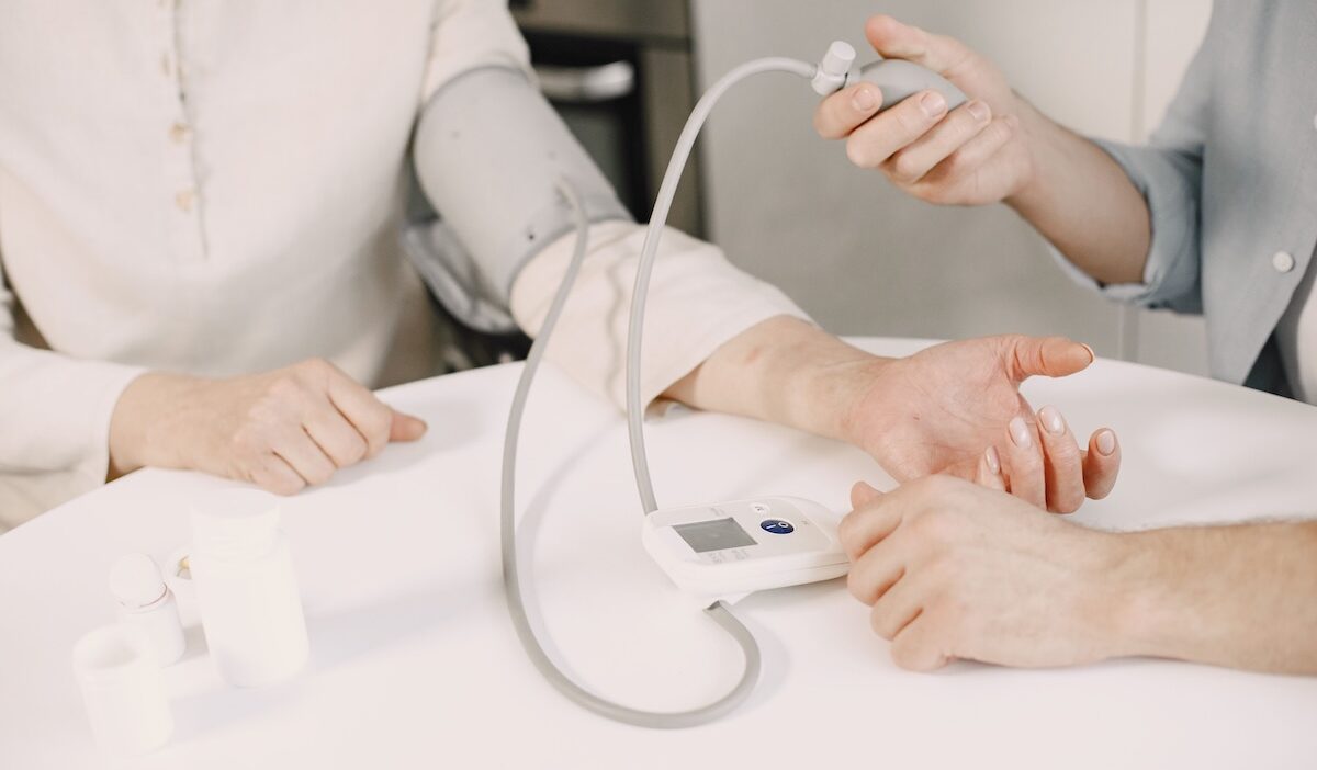 assisted living facilities that accept medicaid waiver near me