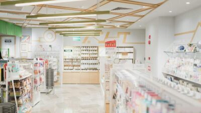 does walgreens accept medicaid
