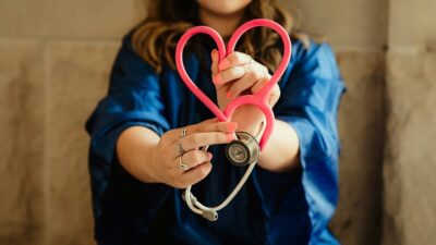 how much can you make to qualify for medicaid