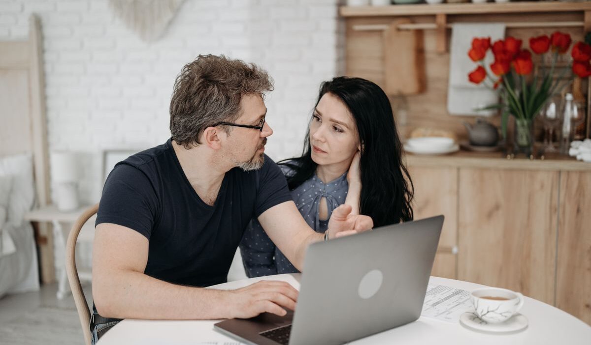 what-is-the-maximum-income-for-a-couple-to-get-medicaid