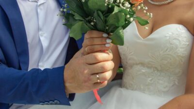 will i lose my medicaid if i get married
